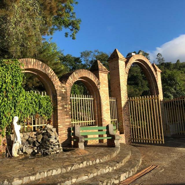 Recanto Monsenhor Domingos Otel Caeté Dış mekan fotoğraf